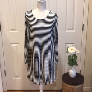 Old Navy Stripe dress!